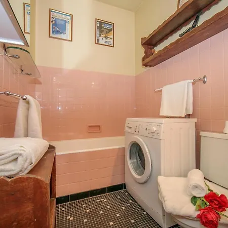 Les Tines Sleeps 2 Pool Apartament *